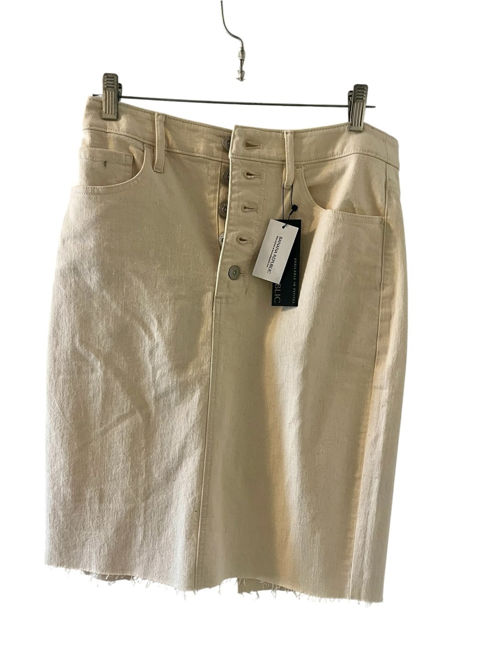 Banana Republic skirt, NWT
